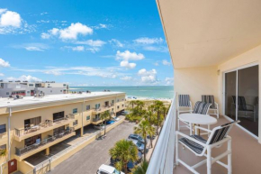 #407 Madeira Norte Condo